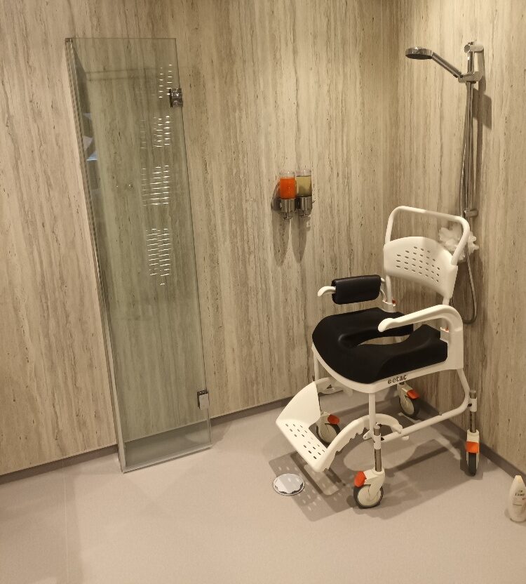 shower chair in situ