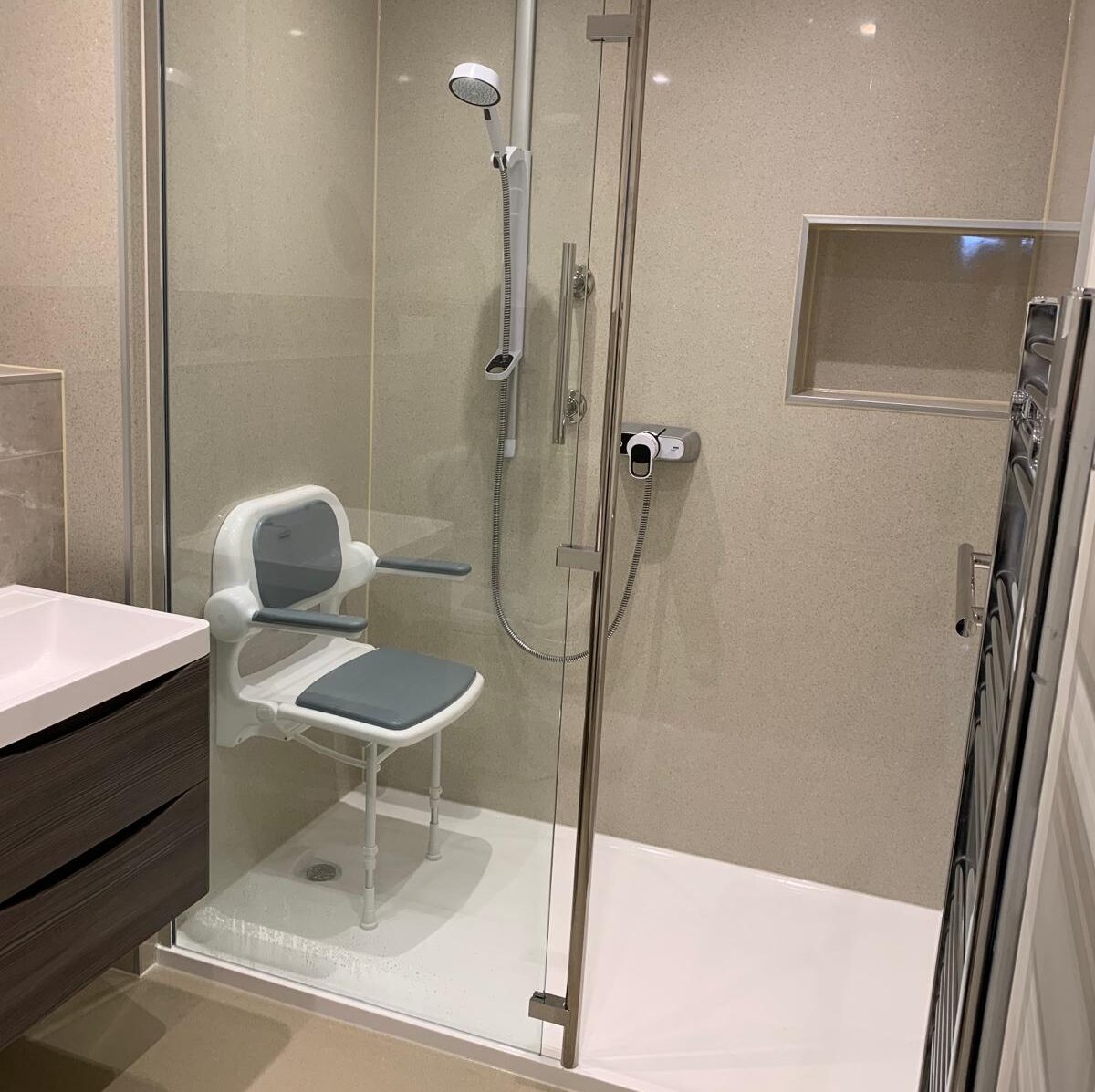 wall-mounted-shower-seat